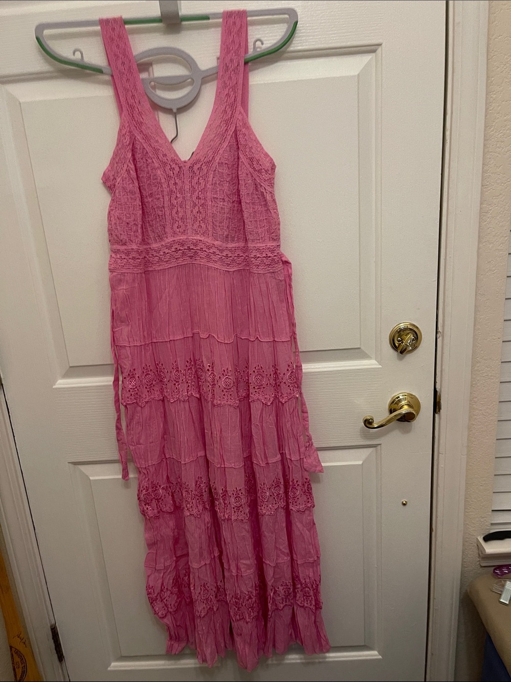 SR Fashion Pink Lace Tiered Maxi Dress